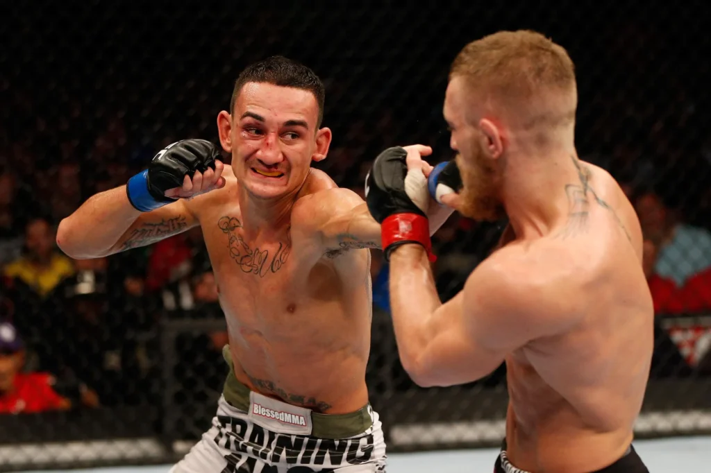 Conor McGregor, Max Holloway