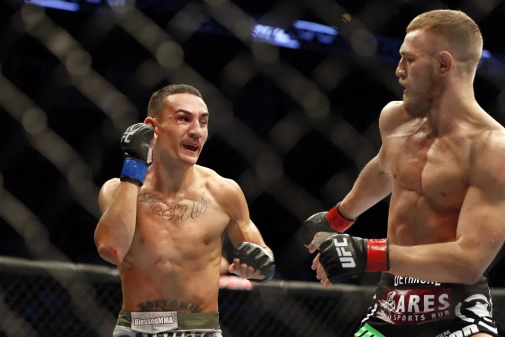 Conor McGregor, Max Holloway