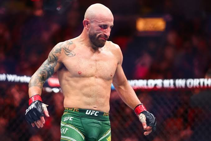 Alexander Volkanovski Says He'll Retire If He Takes Too Much Damage Against Movsar Evloev